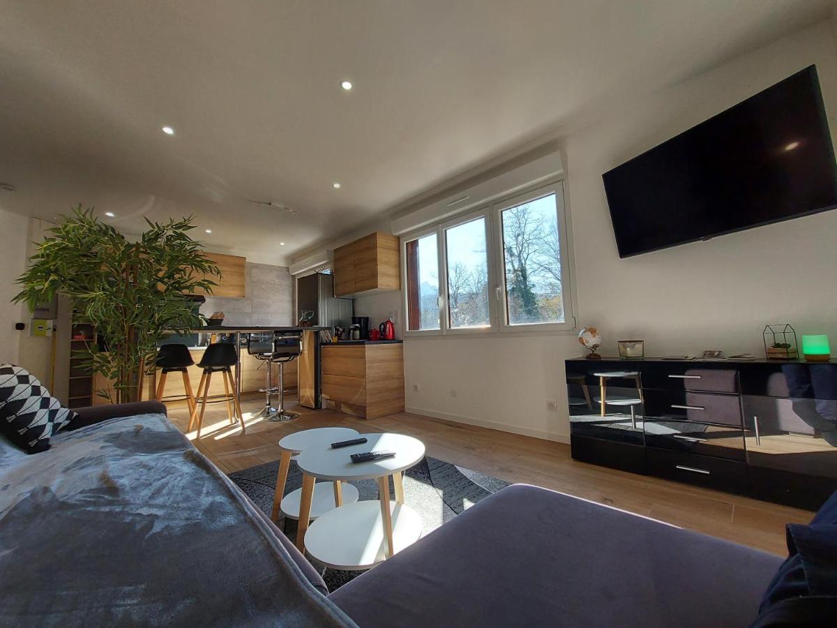 Superbe Appartement Au Centre De St Jorioz 생조리오즈 외부 사진